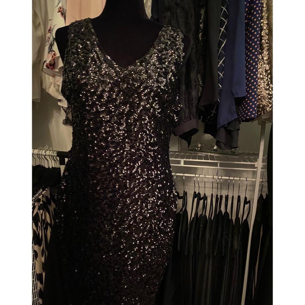 Ladies Black Sequins Dress